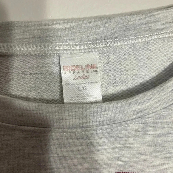 Women’s Indiana university lightweight sweatshirt size large - Picture 3 of 5